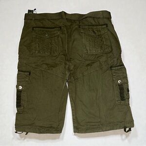 NEw with Tags Galaxy By Harvic Cargo Shorts Size 40